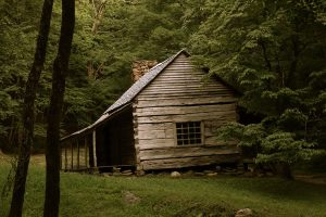 stary drewniany dom